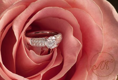 Помолвочное кольцо с бриллиантом 1 карат