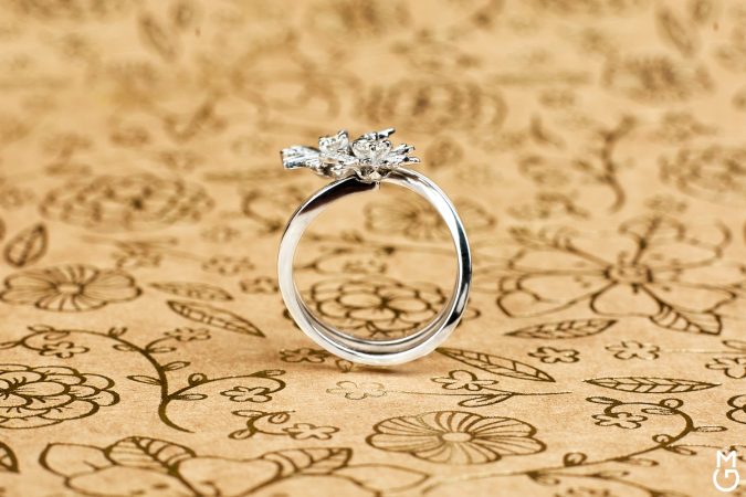 Авторское кольцо “Бриллиантовые цветы”